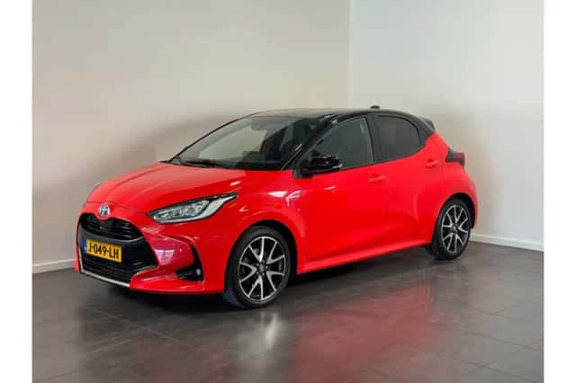 Toyota Yaris (2020) thumbnail 1
