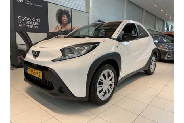 Toyota Aygo X (2023) thumbnail 1