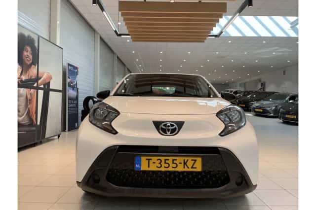 Toyota Aygo X (2023) thumbnail 3