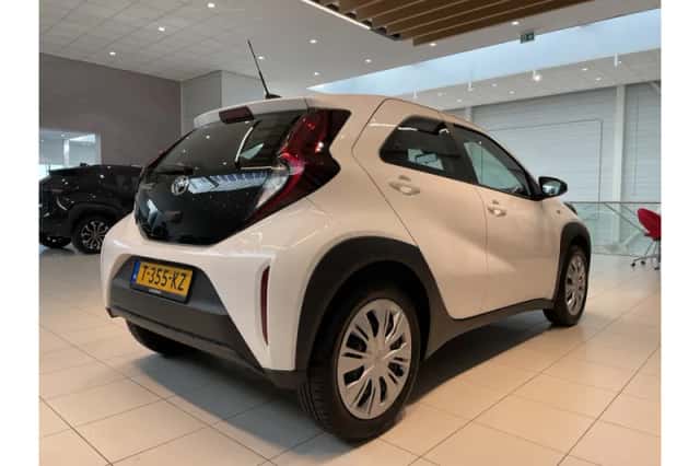 Toyota Aygo X (2023) thumbnail 4
