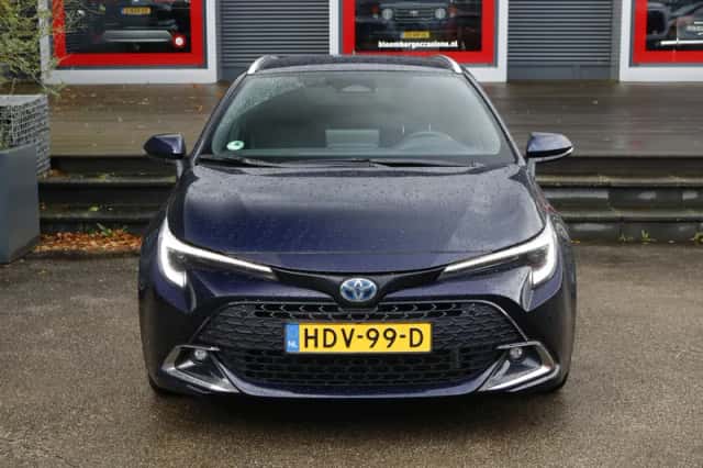 Toyota Corolla (2025) thumbnail 5