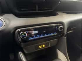 Toyota Yaris (2023) thumbnail 17