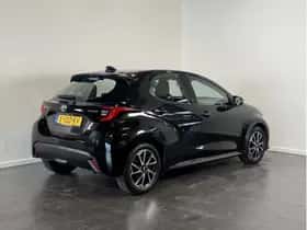 Toyota Yaris (2023) thumbnail 5