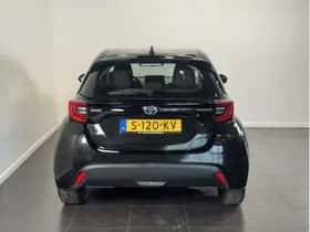 Toyota Yaris (2023) thumbnail 7