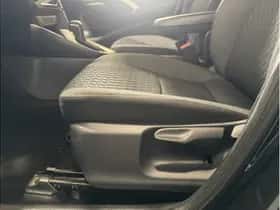 Toyota Yaris (2023) thumbnail 9