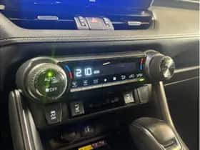 Toyota RAV4 (2024) thumbnail 23