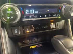Toyota RAV4 (2024) thumbnail 24