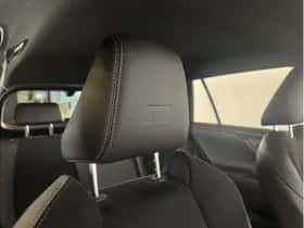 Toyota RAV4 (2024) thumbnail 30