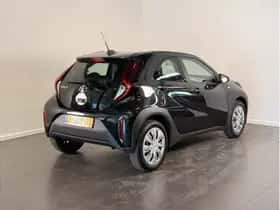 Toyota Aygo X (2022) thumbnail 3
