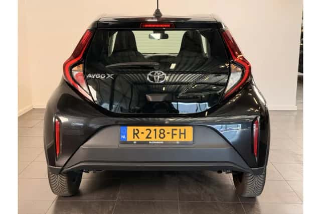 Toyota Aygo X (2022) thumbnail 5