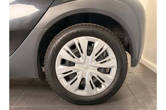 Toyota Aygo X (2022) thumbnail 6