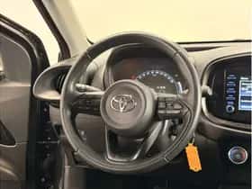 Toyota Aygo X (2022) thumbnail 9