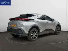 Toyota C-HR (2024) thumbnail 11