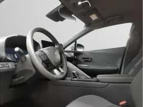 Toyota C-HR (2024) thumbnail 12