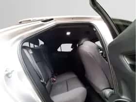 Toyota C-HR (2024) thumbnail 20