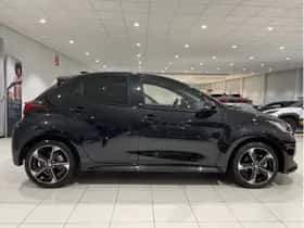 Toyota Yaris (2025) thumbnail 2