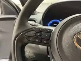 Toyota Yaris (2025) thumbnail 15