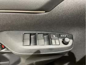 Toyota Yaris (2025) thumbnail 22