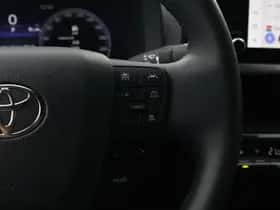Toyota C-HR (2025) thumbnail 15