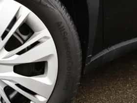 Toyota Aygo X (2024) thumbnail 4