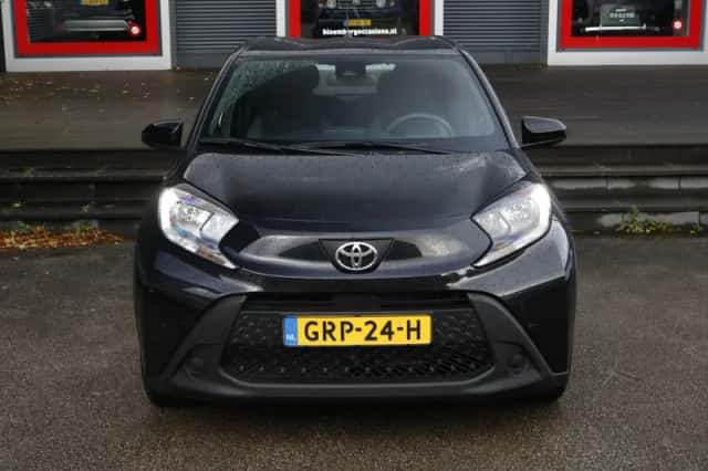 Toyota Aygo X (2024) thumbnail 6
