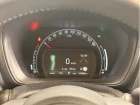 Toyota Aygo X (2024) thumbnail 12