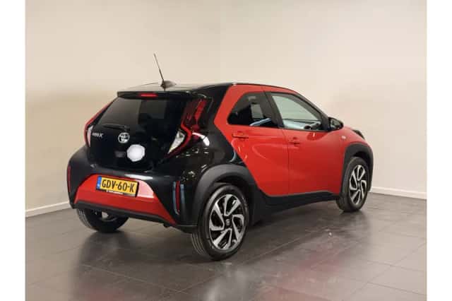 Toyota Aygo X (2024) thumbnail 3