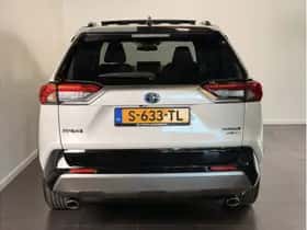 Toyota RAV4 (2023) thumbnail 5