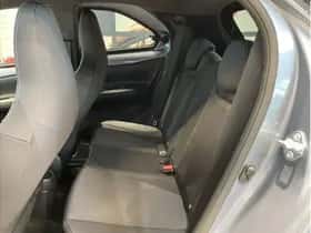 Toyota Aygo X (2025) thumbnail 9