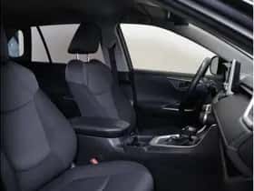 Toyota RAV4 (2019) thumbnail 7