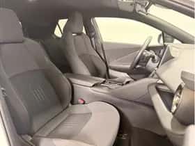 Toyota C-HR (2025) thumbnail 10