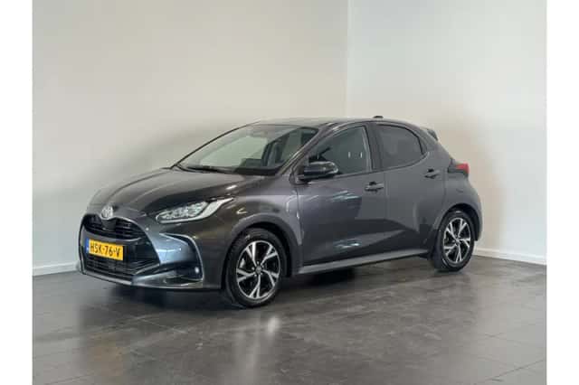 Toyota Yaris (2025) thumbnail 1