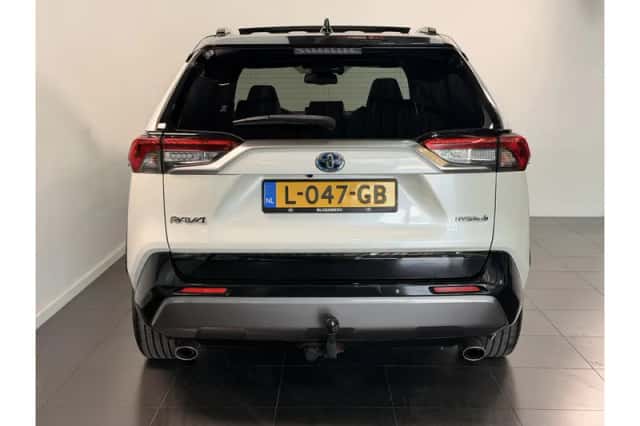 Toyota RAV4 (2019) thumbnail 5