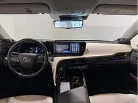 Toyota Mirai (2021) thumbnail 2