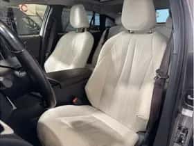 Toyota Mirai (2021) thumbnail 10