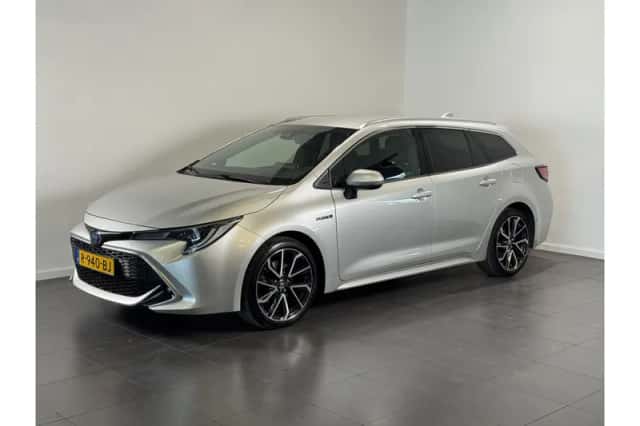 Toyota Corolla (2020) thumbnail 1