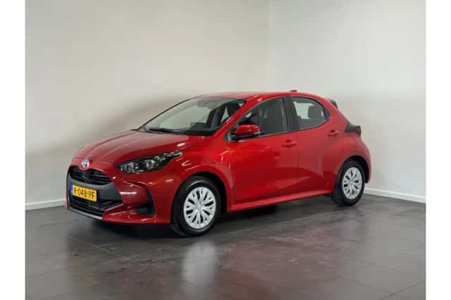 Toyota Yaris (2022) thumbnail 1