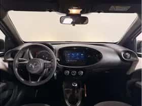 Toyota Aygo X (2025) thumbnail 2