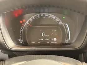 Toyota Aygo X (2025) thumbnail 12
