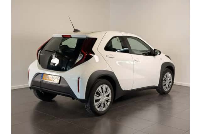 Toyota Aygo X (2025) thumbnail 4