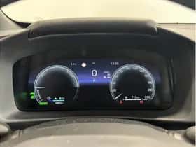 Toyota C-HR (2025) thumbnail 12