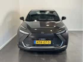 Toyota C-HR (2025) thumbnail 3