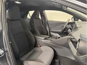 Toyota C-HR (2025) thumbnail 23