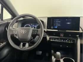 Toyota C-HR (2025) thumbnail 4