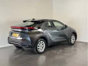 Toyota C-HR (2025) thumbnail 6