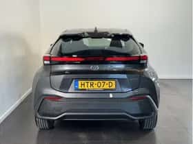 Toyota C-HR (2025) thumbnail 7