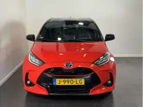 Toyota Yaris (2020) thumbnail 2
