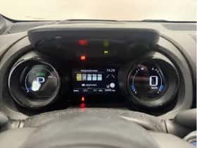Toyota Yaris (2020) thumbnail 11