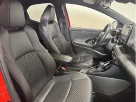 Toyota Yaris (2020) thumbnail 21