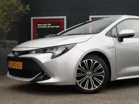 Toyota Corolla (2019) thumbnail 2